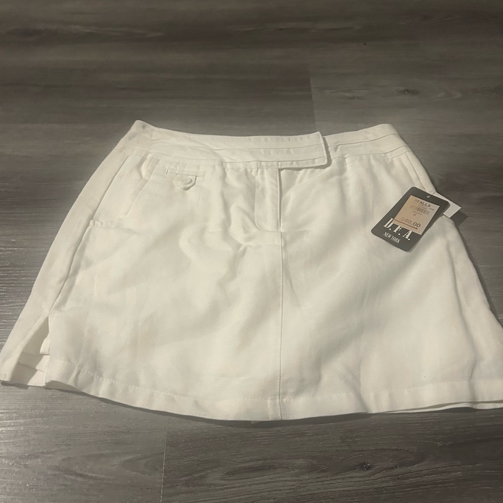 White Mini Skirt - Picture 3 of 8